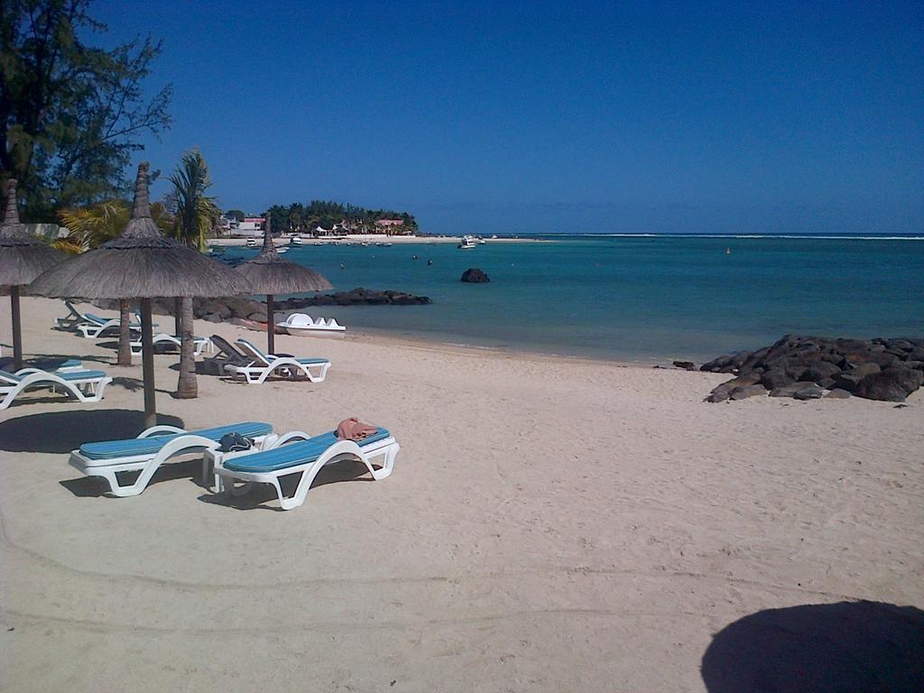 Anelia Villas & Spa Flic en Flac Bagian luar foto